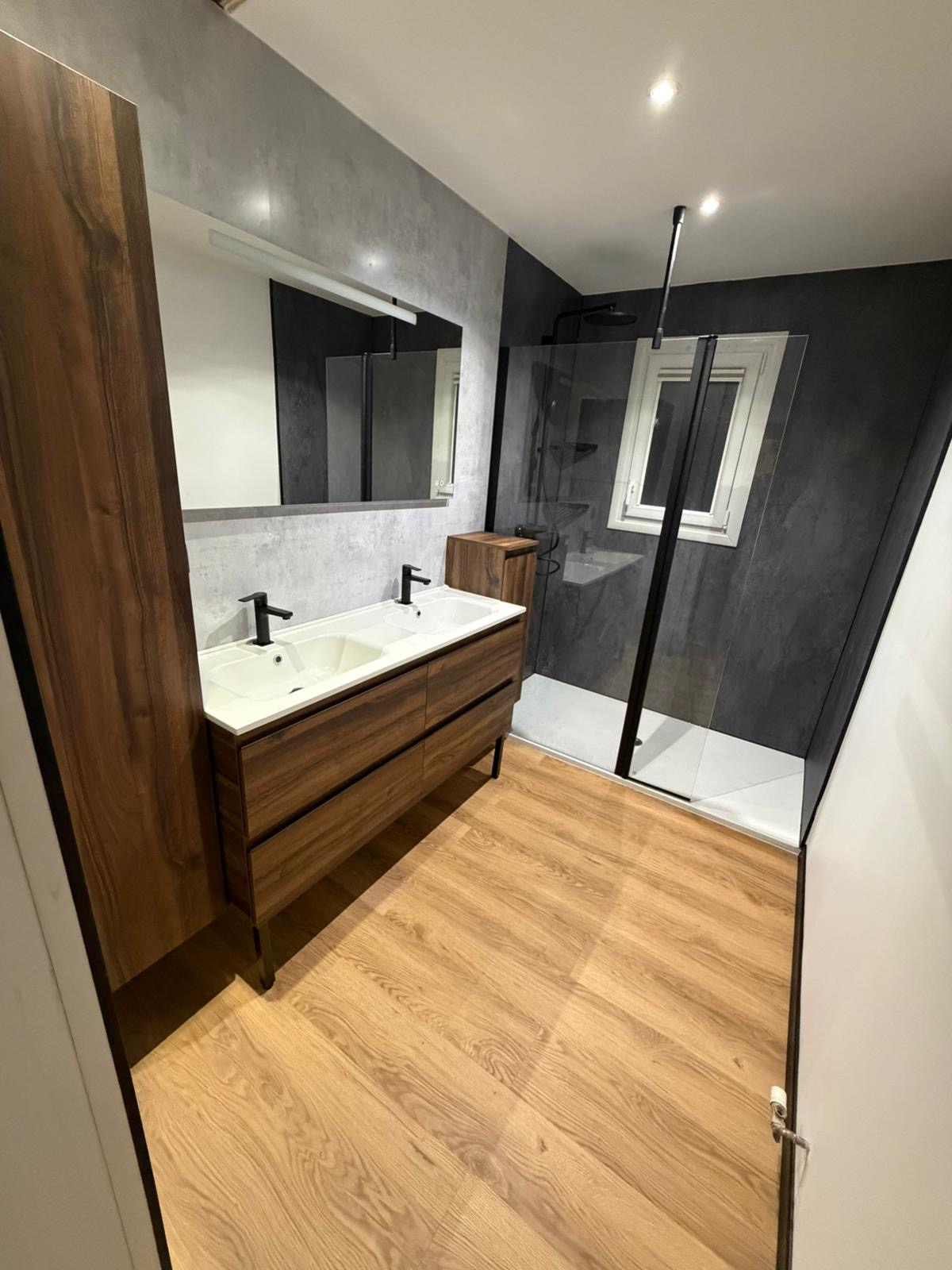 Réalisation: Rénovation d’une salle de bain - Rénovation intérieure