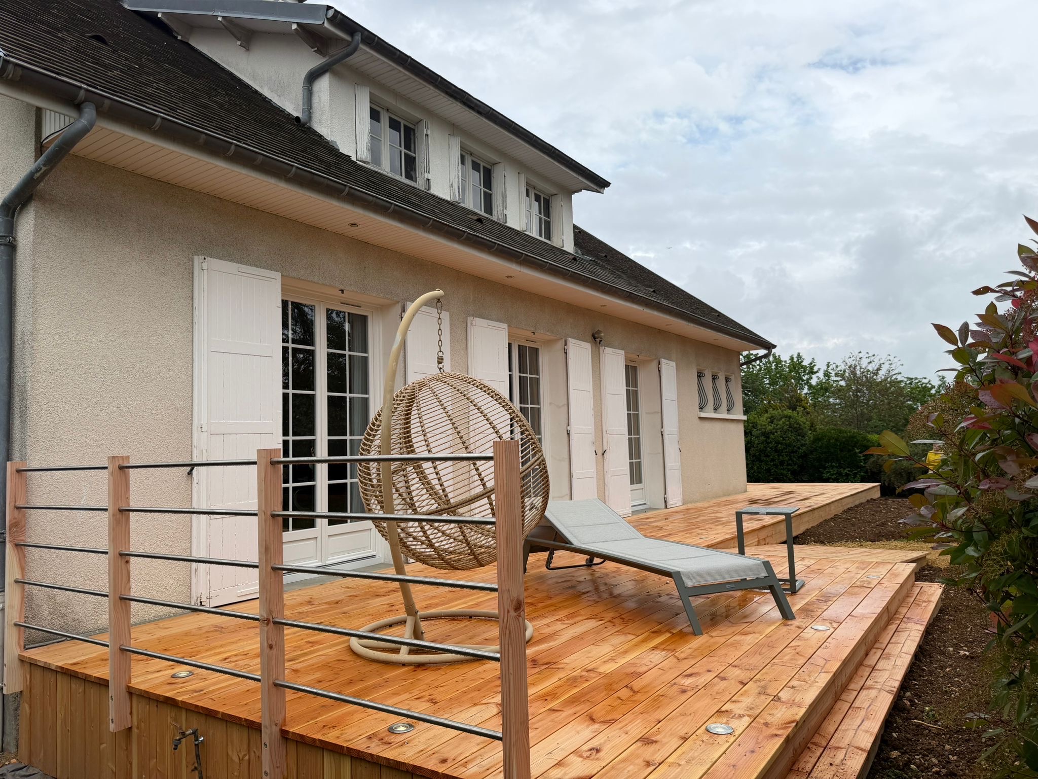 Réalisation: Création de terrasse en bois - Aménagement extérieur